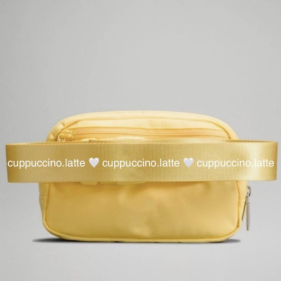 🏝NWT💛Lululemon Athletica Everywhere Belt Bag in Golden Sand - Extended Strap - Picture 10 of 13